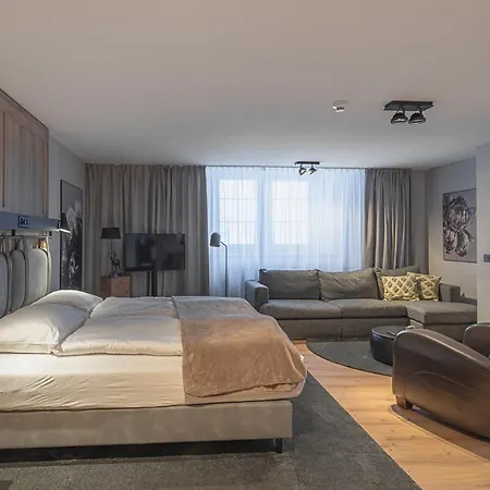 Alpine Готель 3*